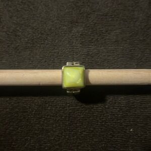 Silpada Green Mother of Pearl Ring